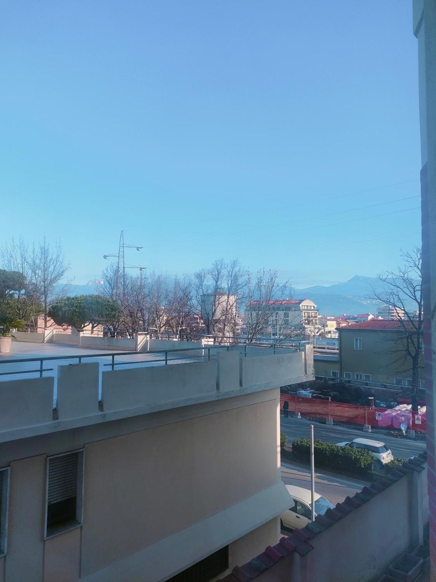 Apartment Dandelion Stazione Fs *
